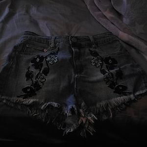 Hi-waist floral jean shorts by Refuge size 0